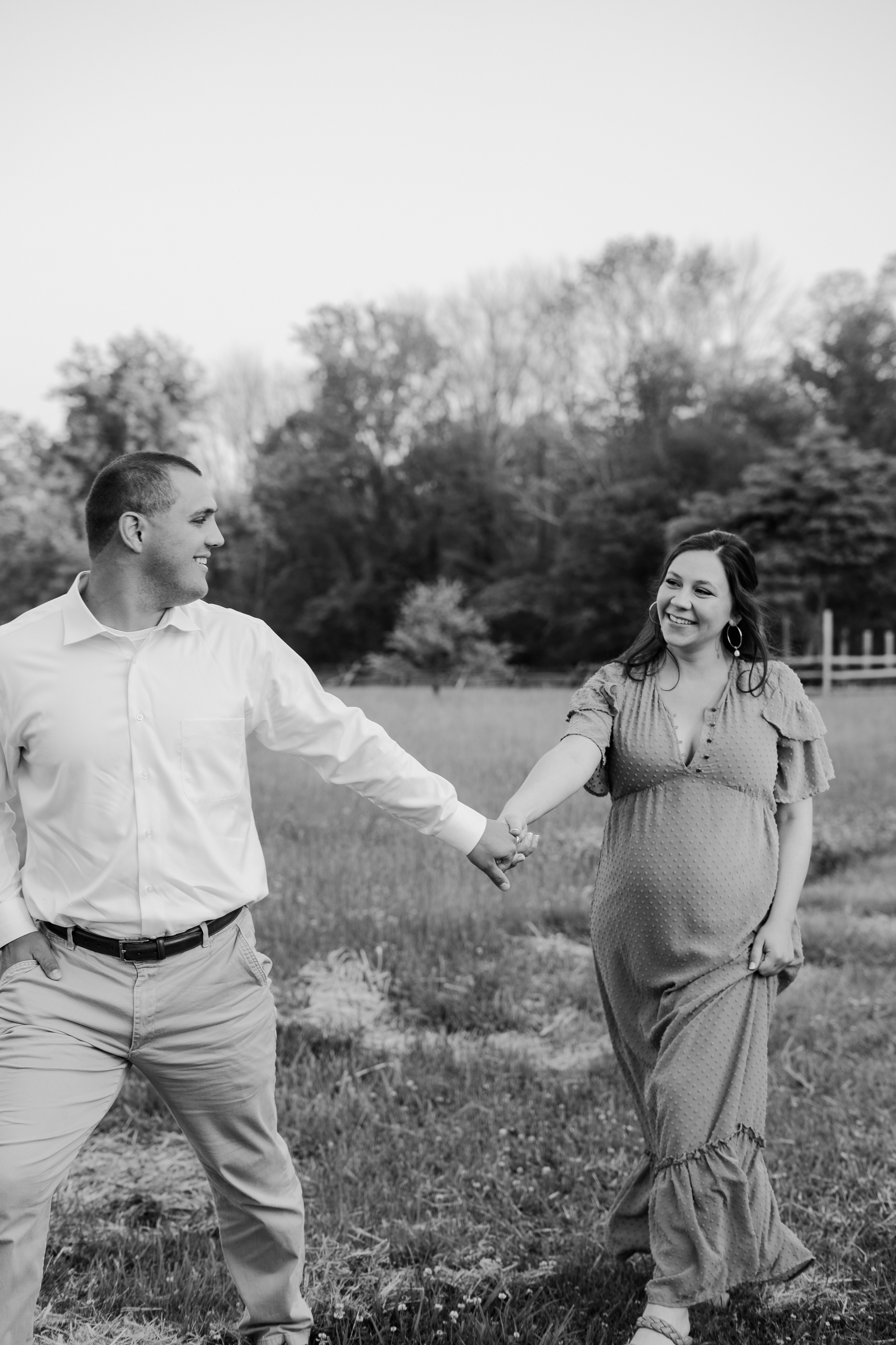 Spring Jockey Hollow Morristown Maternity Session New Jersey Maternity Photographer