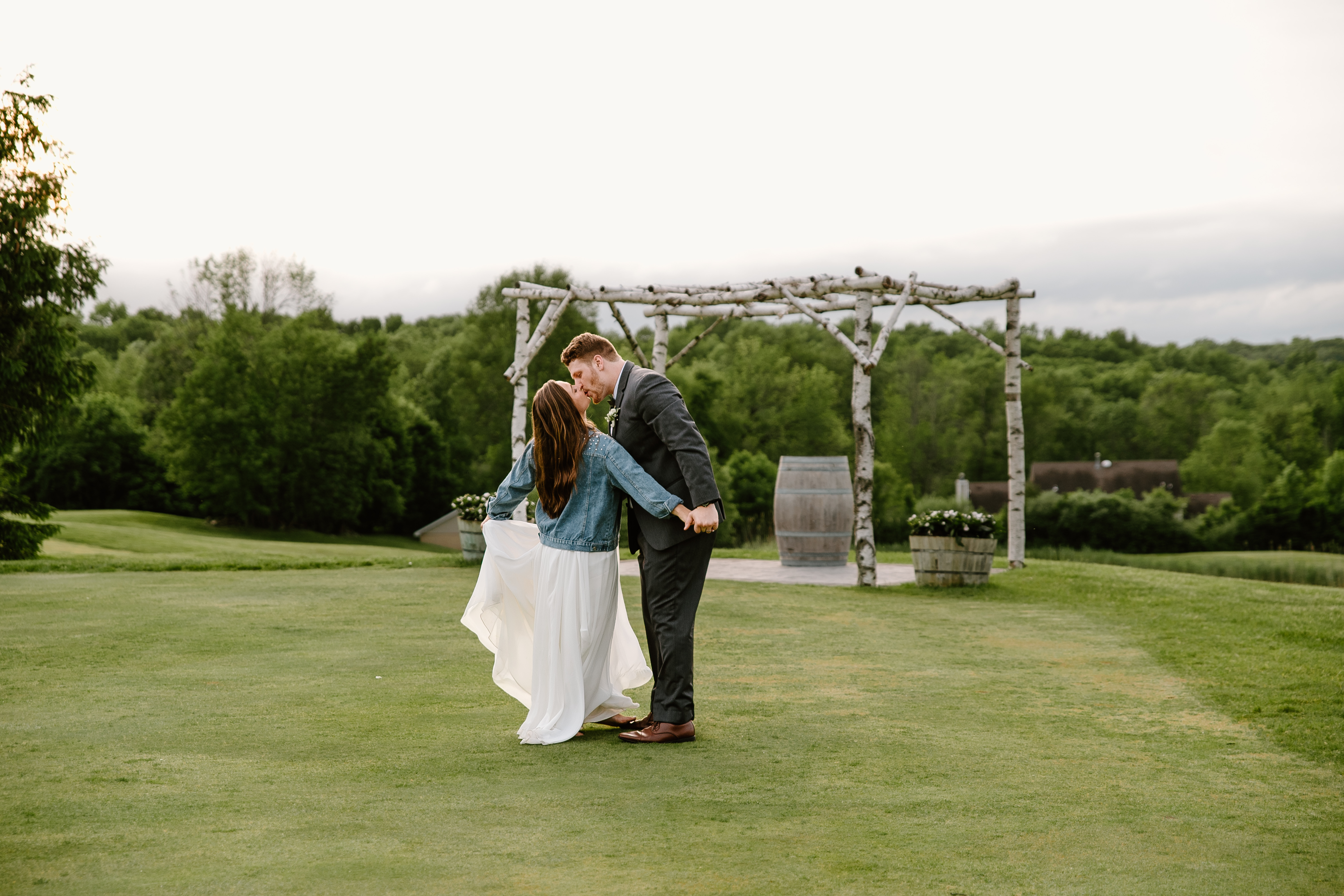 Spring Skyview Golf Club Wedding New Jersey Wedding Photographer