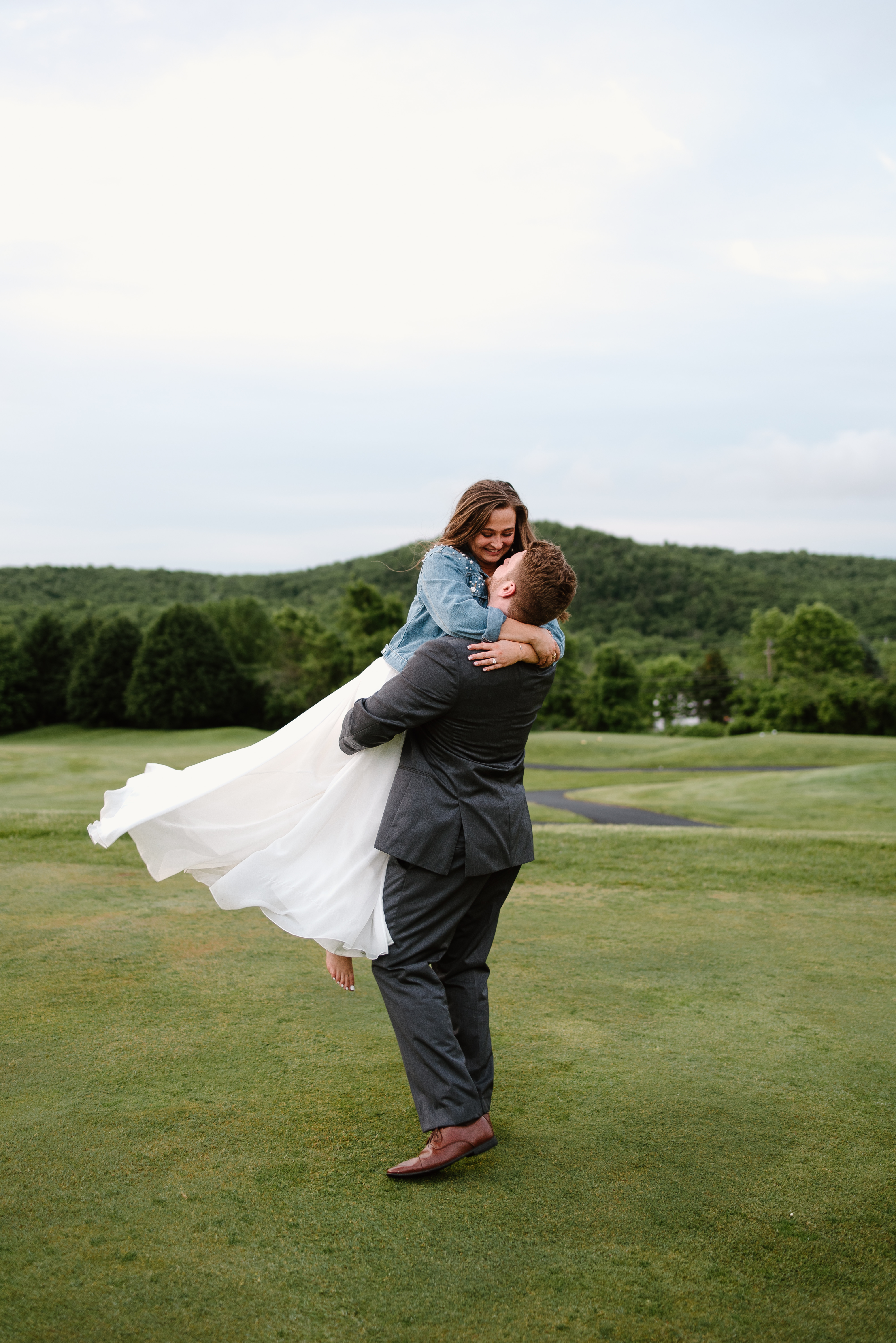 Spring Skyview Golf Club Wedding New Jersey Wedding Photographer