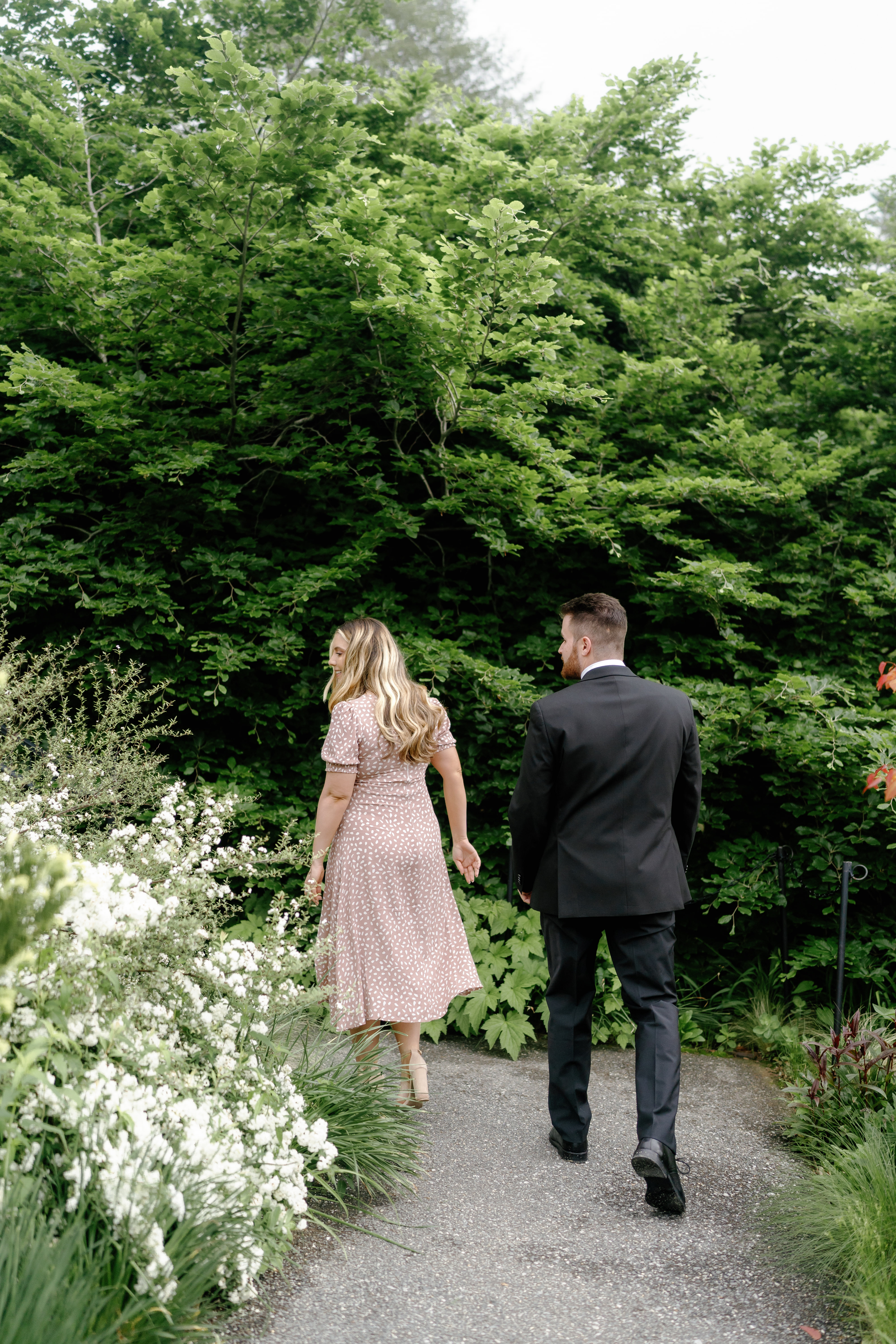 Spring Longwood Gardens Engagement Session Pennsylvania Wedding Photographer