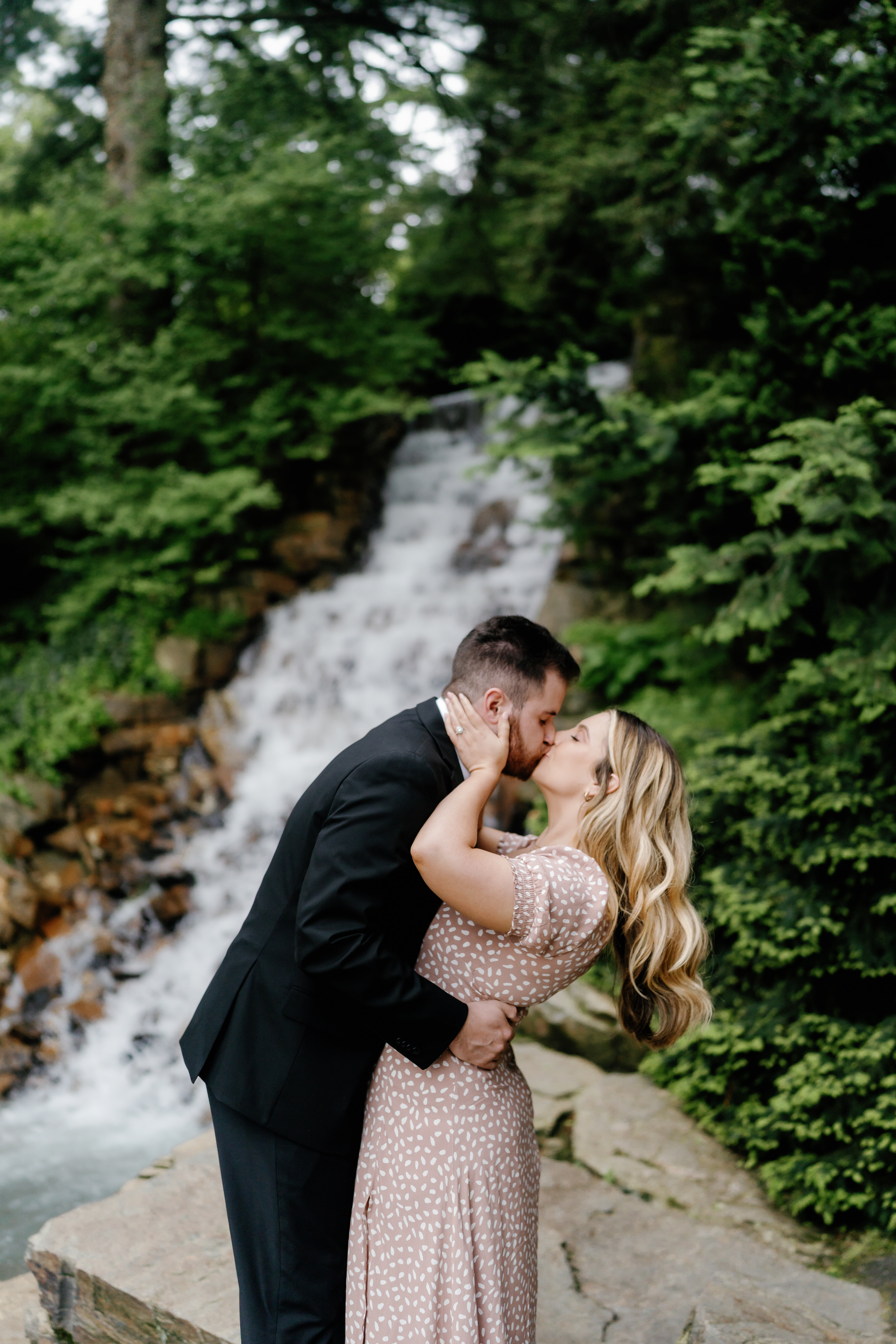 Spring Longwood Gardens Engagement Session Pennsylvania Wedding Photographer