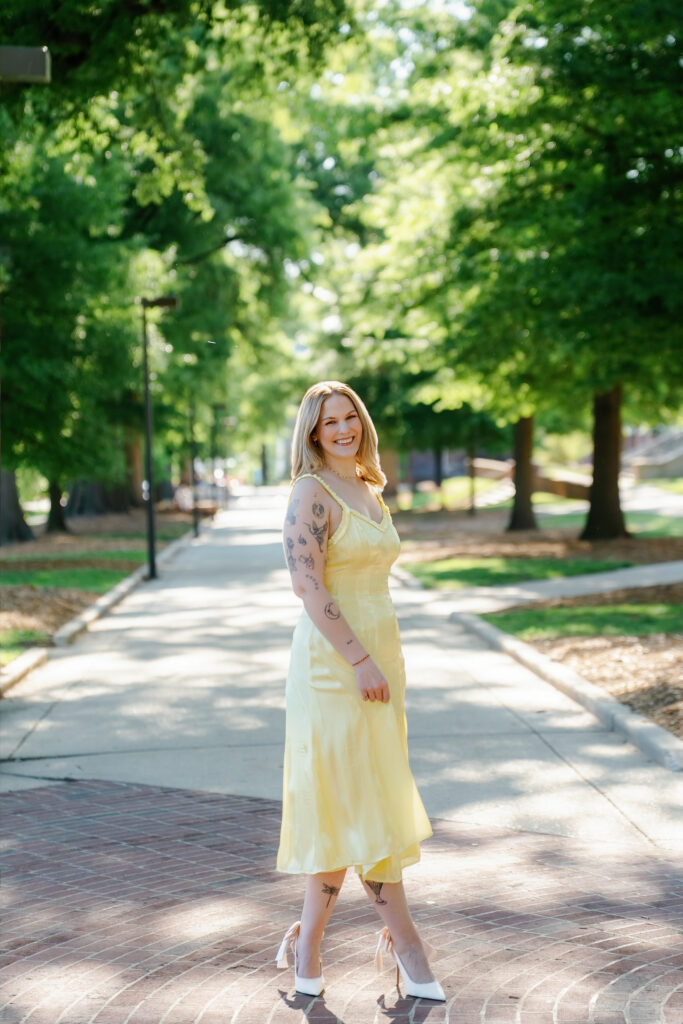 Graduation Photoshoot dress outfit ideas for college graduation photography